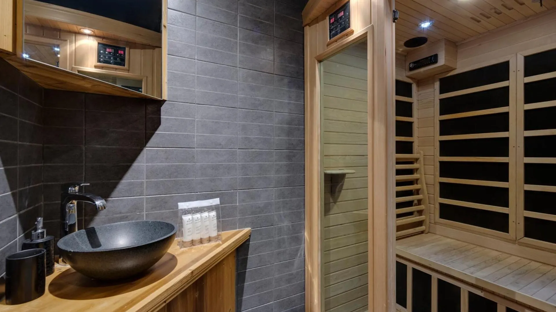 Duplex Elegant 3 Chambres, Skis Aux Pieds, Sauna, Parking Prive - Fr-1-641-106 Tignes